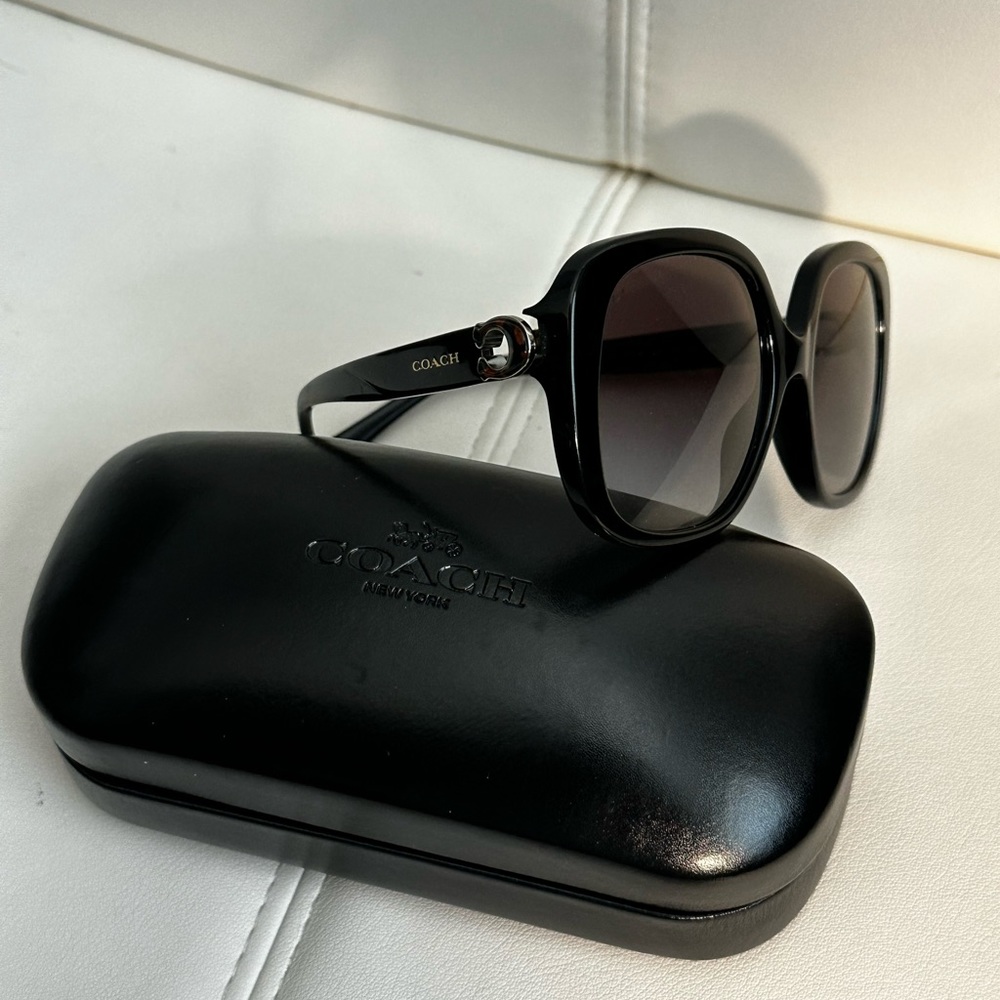 Coach women sunglasses style HC 8292 square